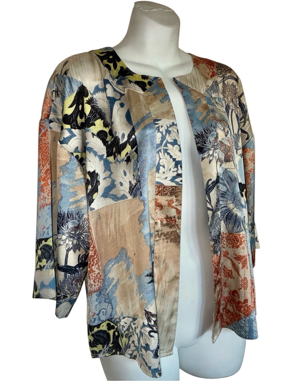 Chico's jacket women's small, EUC, cream/blue floral print, open front